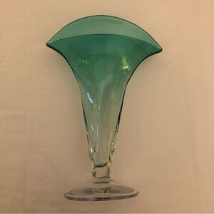 Blenko Art Glass Fan Vase Vintage Green Clear Excellent Condition VERY SPECIAL